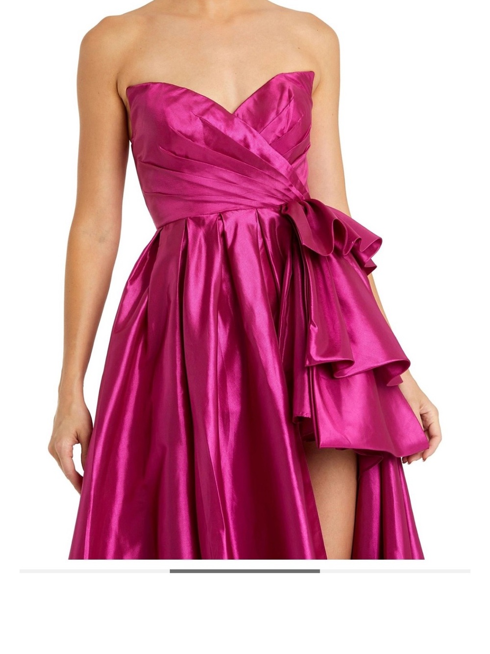 MAC DUGGAL
Strapless Taffeta Gown with Ruffle Detail